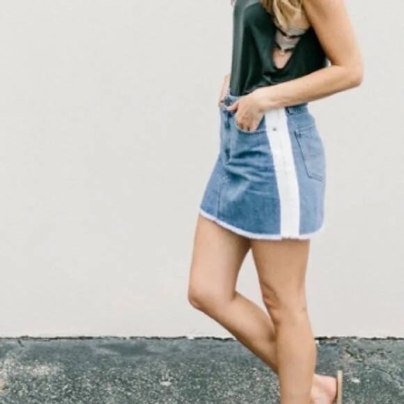 JUST BLACK BRAND Side Stripe two tone Denim Mini Skirt Large - Picture 1 of 7